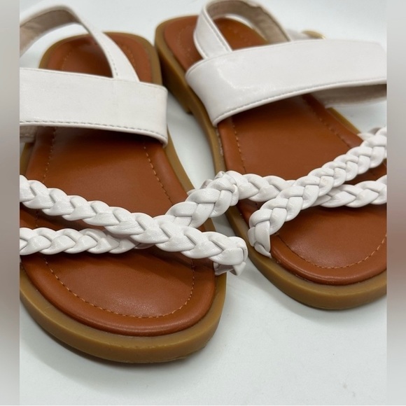 Toddler Girl's White Criss Cross Multi Strap Roped Sandals - Picture 4 of 5